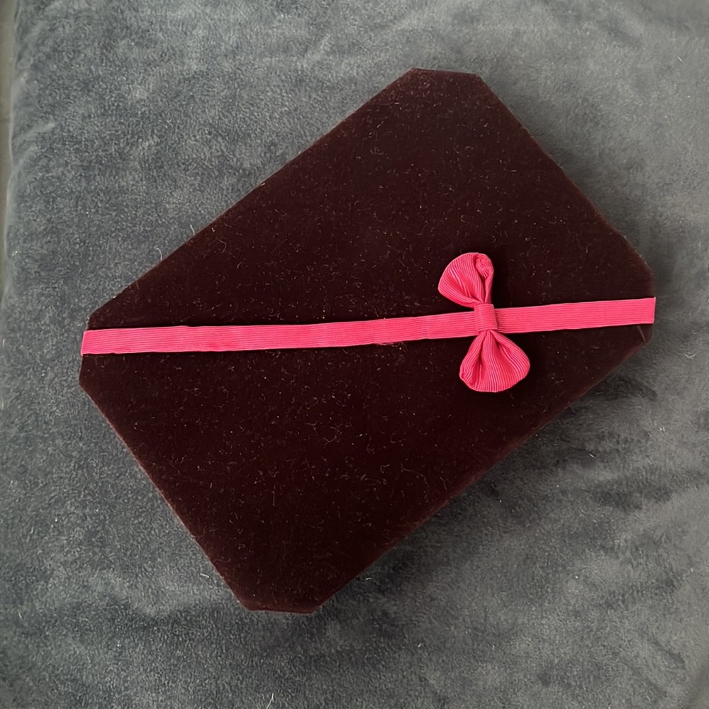 Ruby Crystal Set - Picture 10 of 10